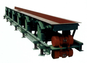 長(zhǎng)距離高溫振動(dòng)輸送機(jī)